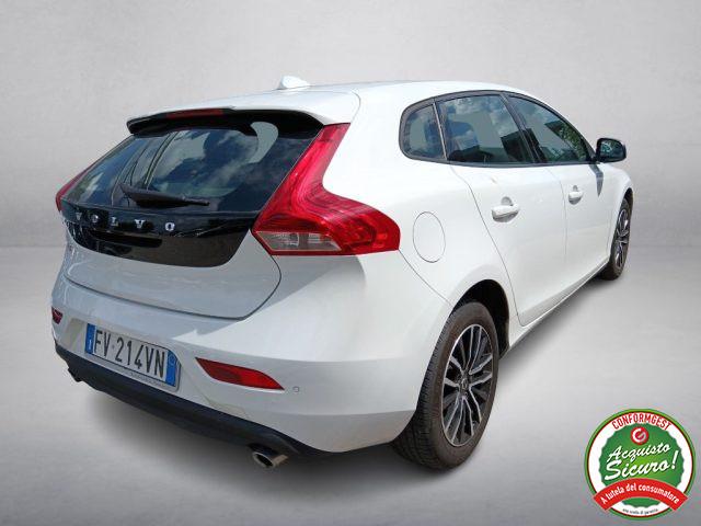 VOLVO V40 D2 Business