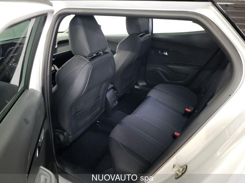 Peugeot 2008 PureTech 130 S&S EAT8 GT