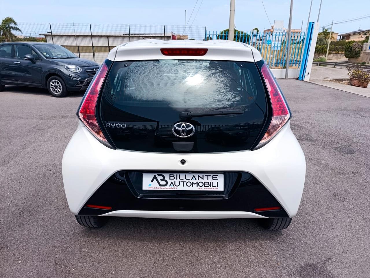 Toyota Aygo 1.0 cc 69 CV 5 porte 2017