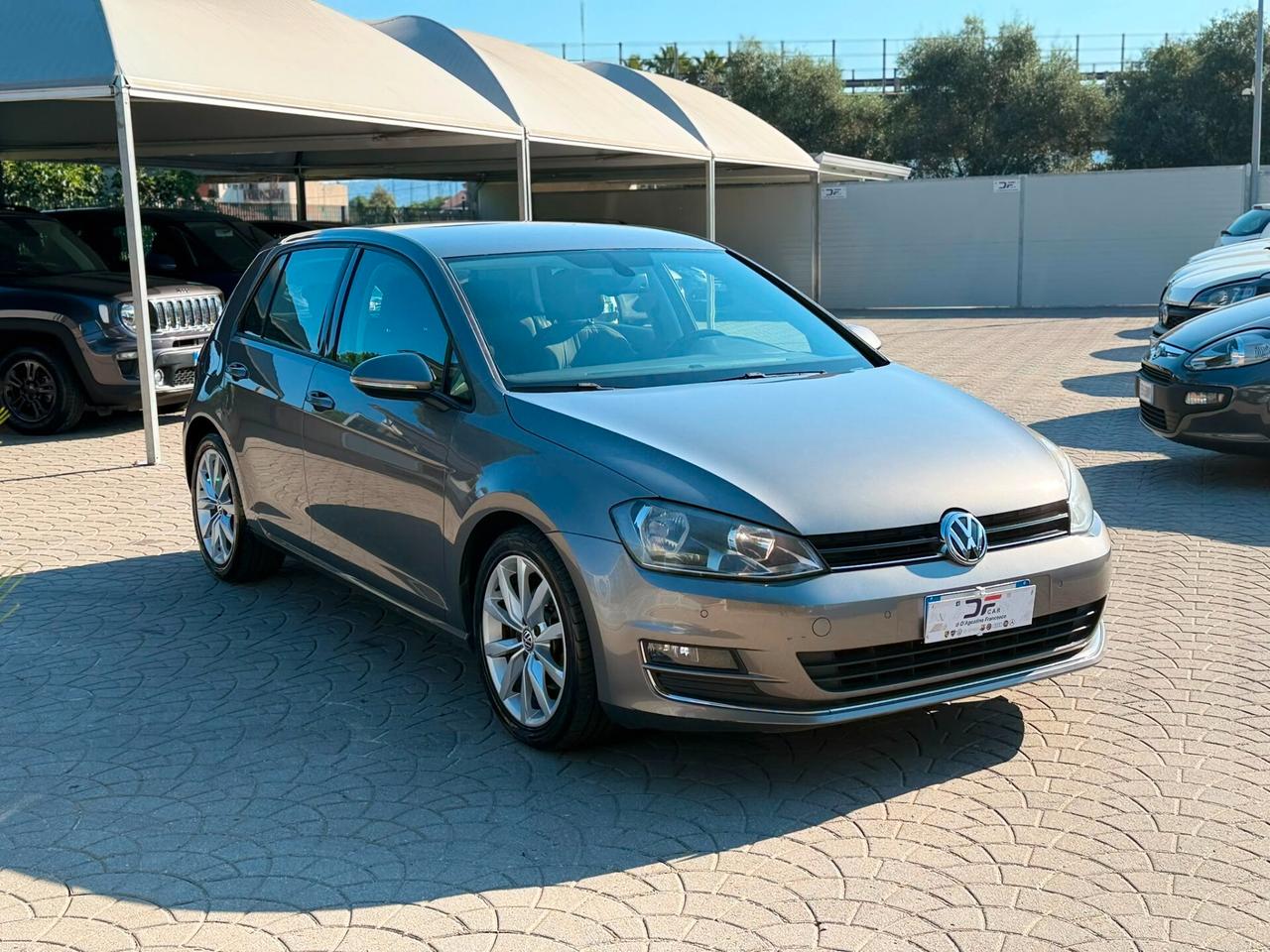 Volkswagen Golf Business 1.6 TDI DSG 5p. Highline BlueMotion Technology