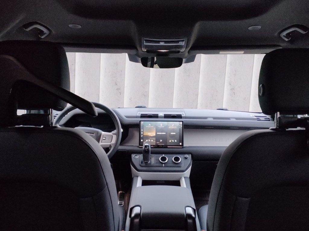 LAND ROVER Defender (2019) LAND ROVER 110 3.0D I6 200 CV AWD Auto X-Dynamic SE del 2025
