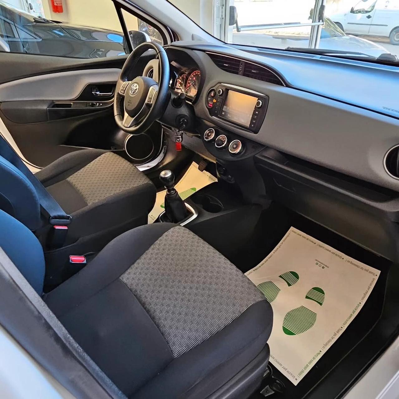 Toyota Yaris 1.0 5 porte Lounge KM 120000