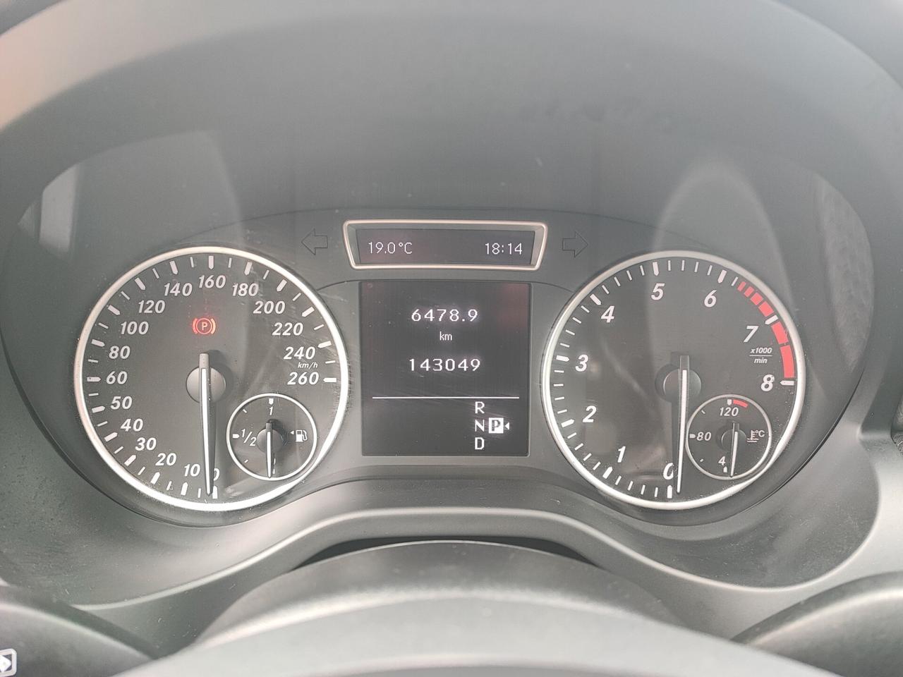 Mercedes-benz A 180 BlueEFFICIENCY Executive