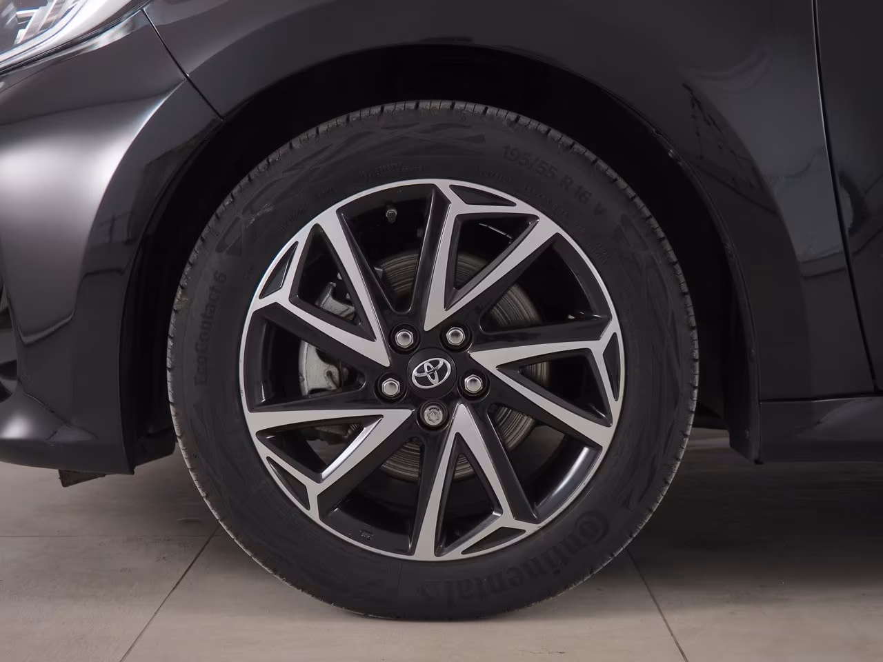 TOYOTA Yaris IV 2020 - Yaris 1.5h Trend