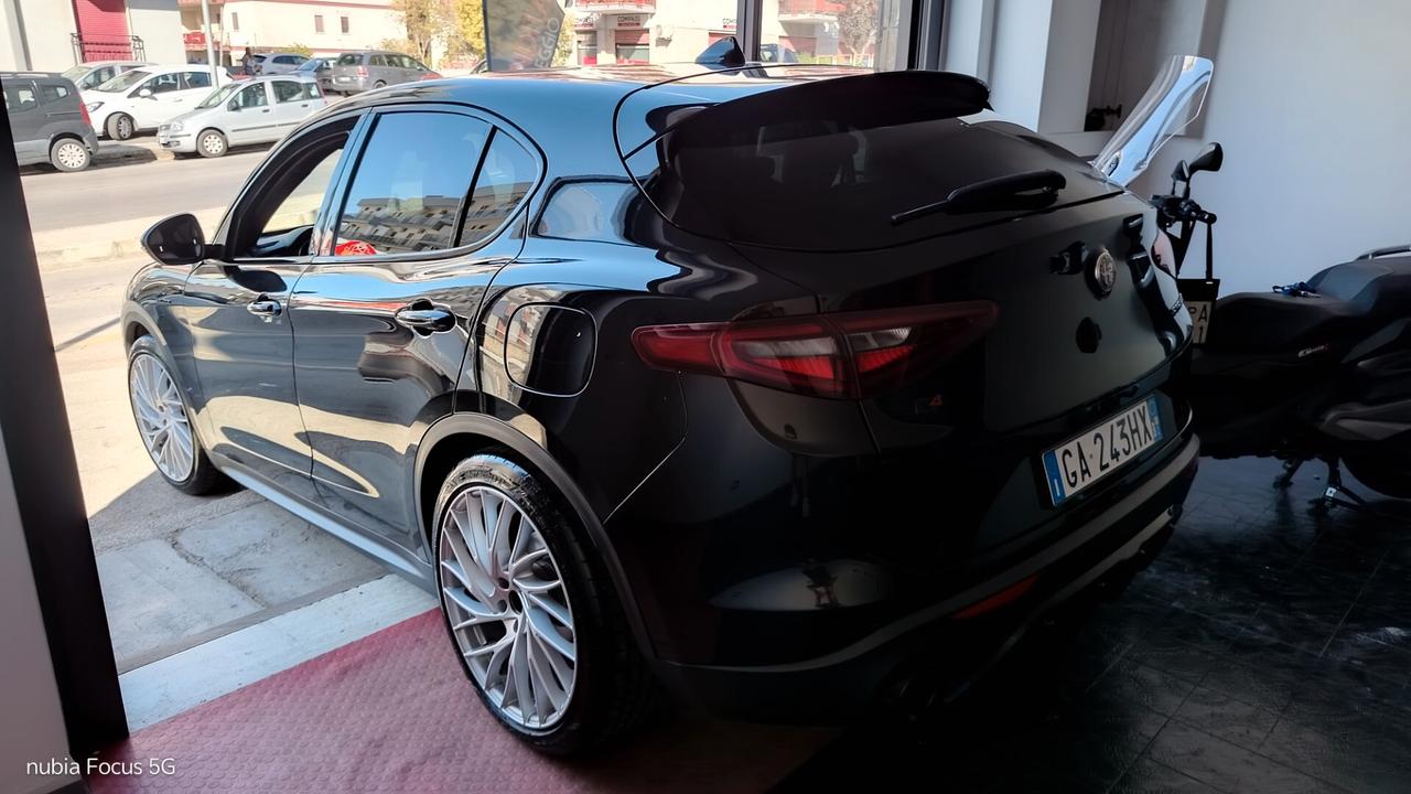 Alfa Romeo Stelvio 2.2 JTDM * Allestimento VELOCE * Q4 * 210cv * Garantita 12 Mesi
