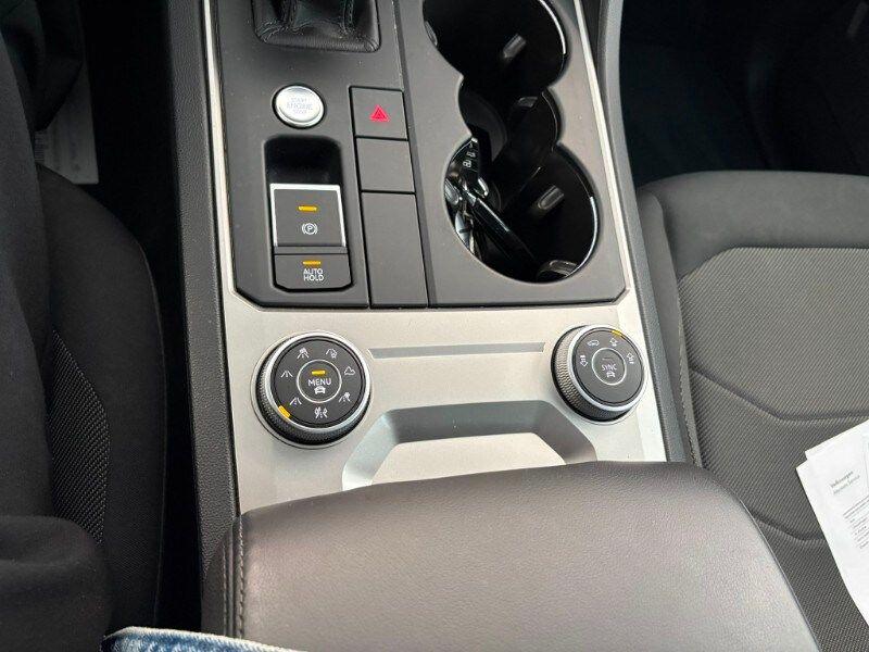 VOLKSWAGEN Touareg 3.0 V6 TDI 286 CV SCR Style