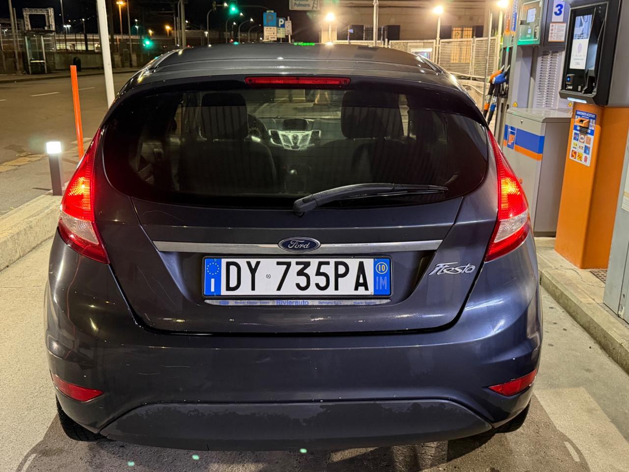 Ford Fiesta 1.4 5 porte benzina/gpl - 2010
