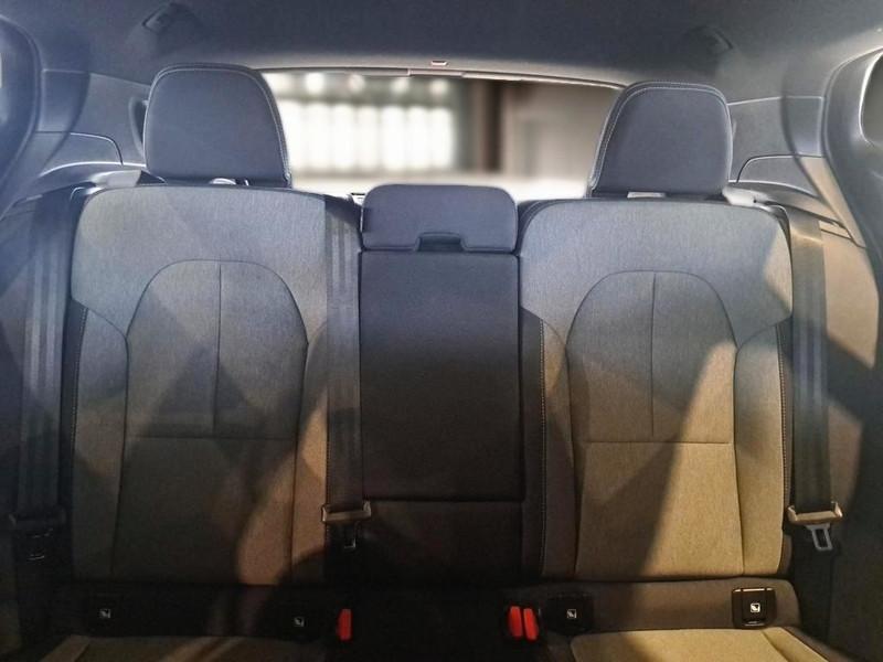 VOLVO XC40 T5 Plug-in Hybrid auto Recharge Inscription Expression