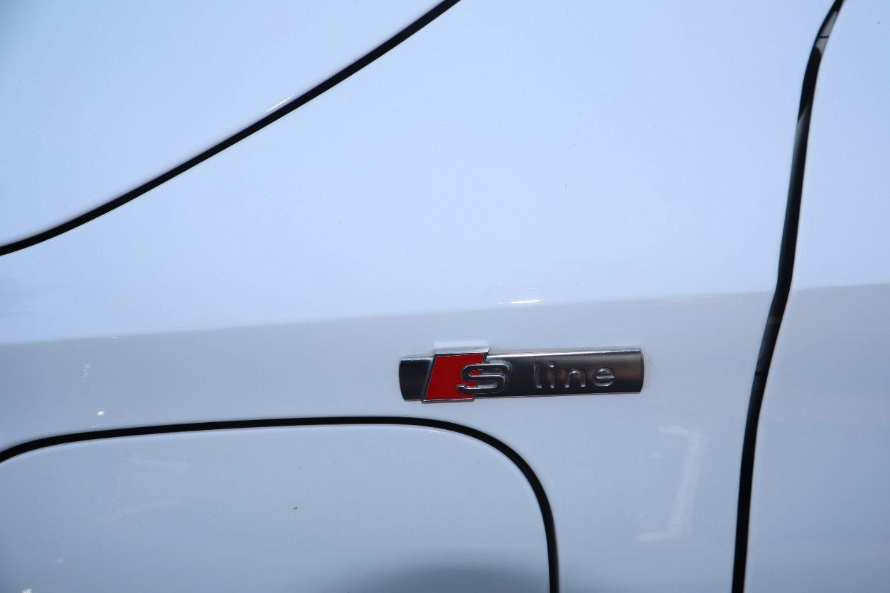 Audi A3 Sportback 40 1.4 tfsi e S line edition s-tronic