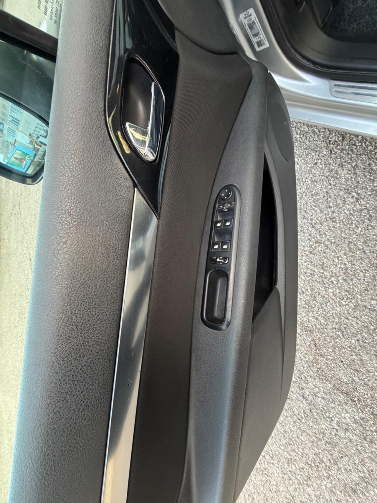 Peugeot 407 2.0 HDi aut. SW Ciel Business