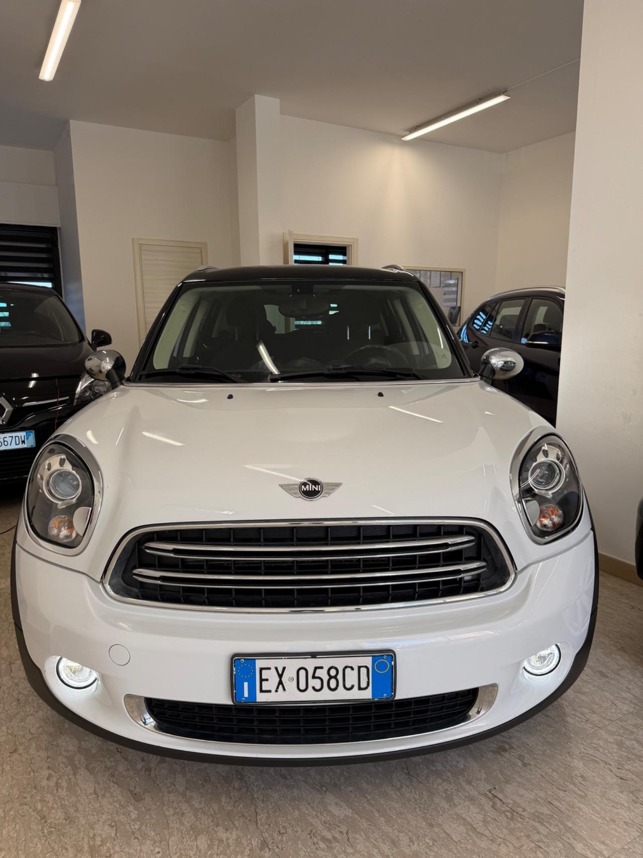Mini Cooper Countryman 2.0 D Automatica
