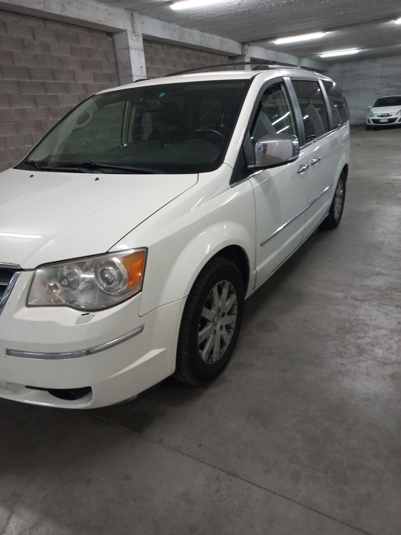 Chrysler Voyager Grand 2.8 CRD cat Limited Auto