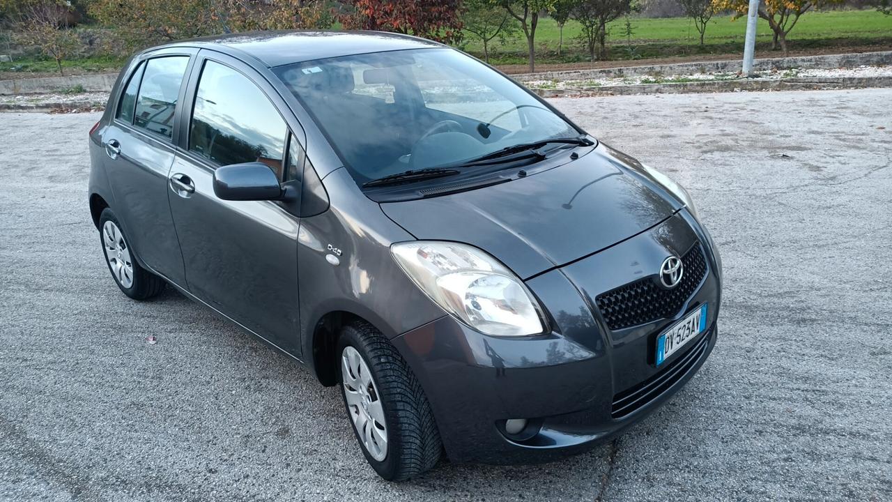 Toyota Yaris 1.3 DIESEL 5 porte