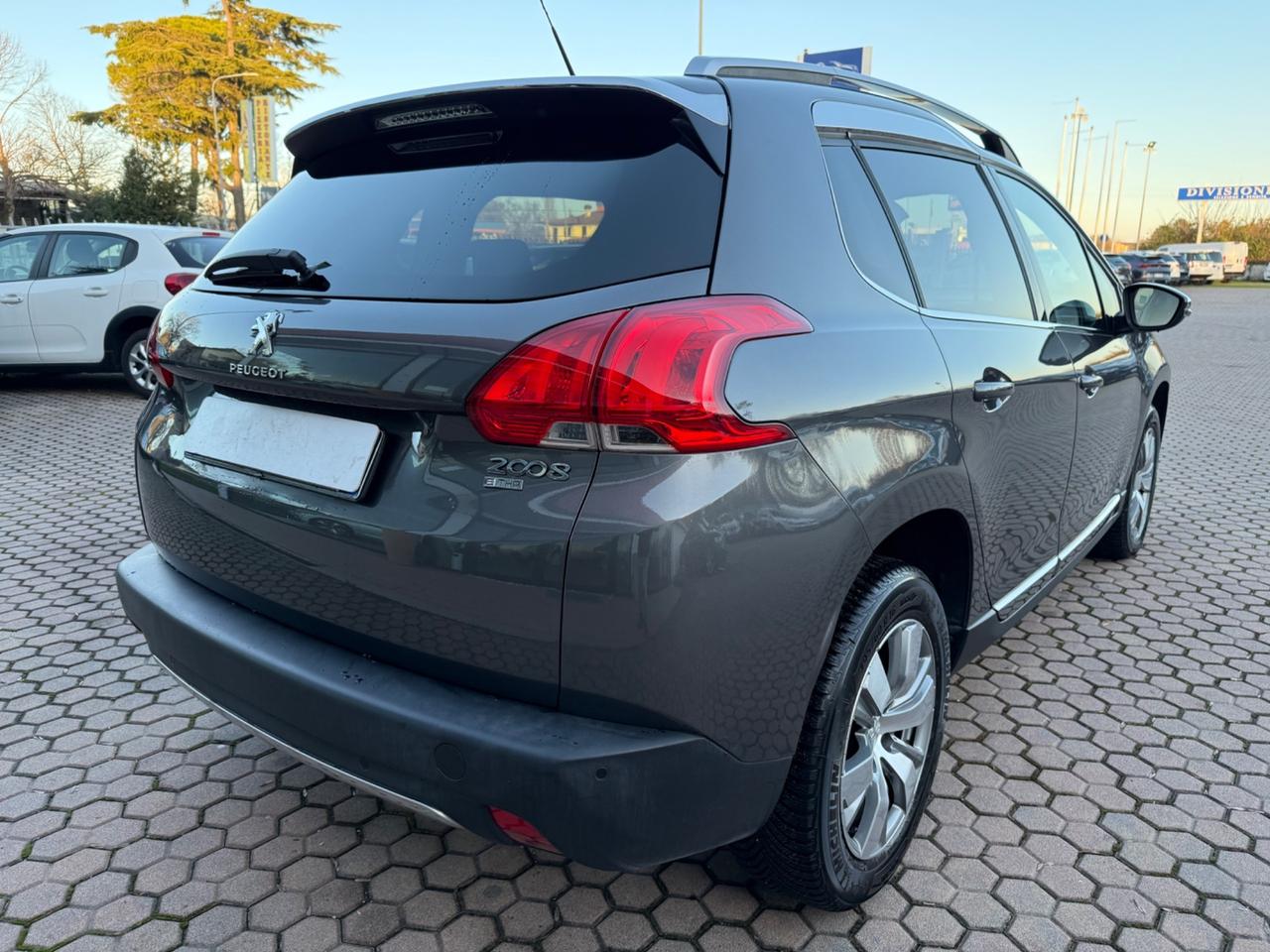 Peugeot 2008 PureTech Turbo 110 S&S Allure OK NEOPATENTATI