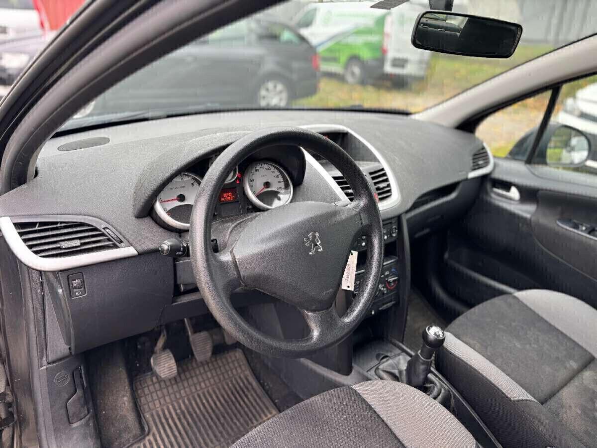 PEUGEOT 207 - APERTI AD AGOSTO