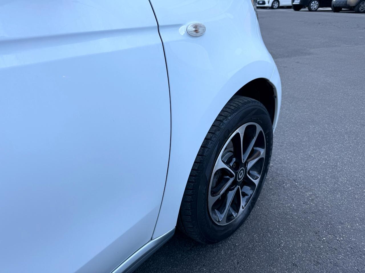 Smart ForFour 1.0 70cv Automatica NO VINCOLI
