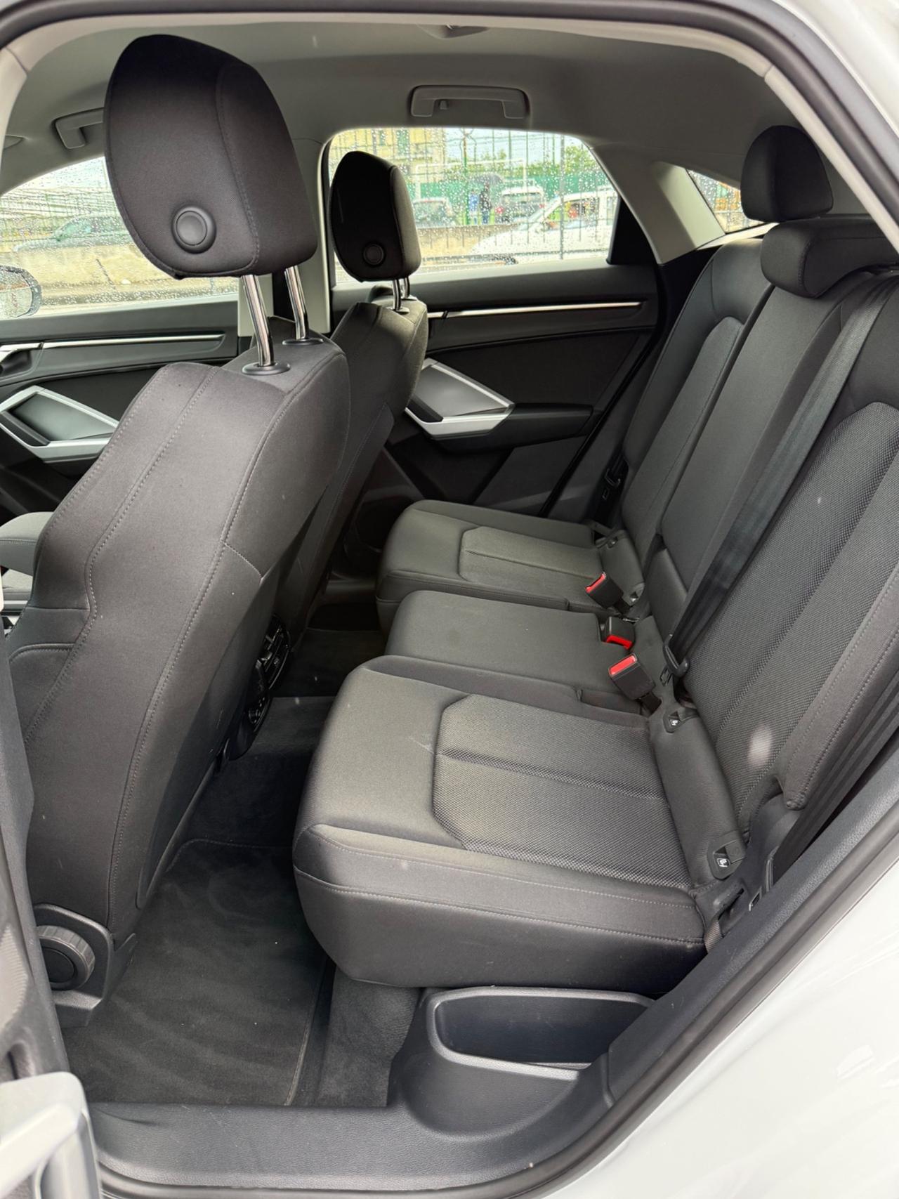 Audi Q3 35 TDI S tronic S line