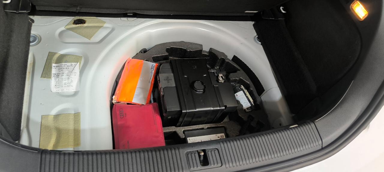 Audi A1 1.4 TDI Metal plus unipro ok neopatentati