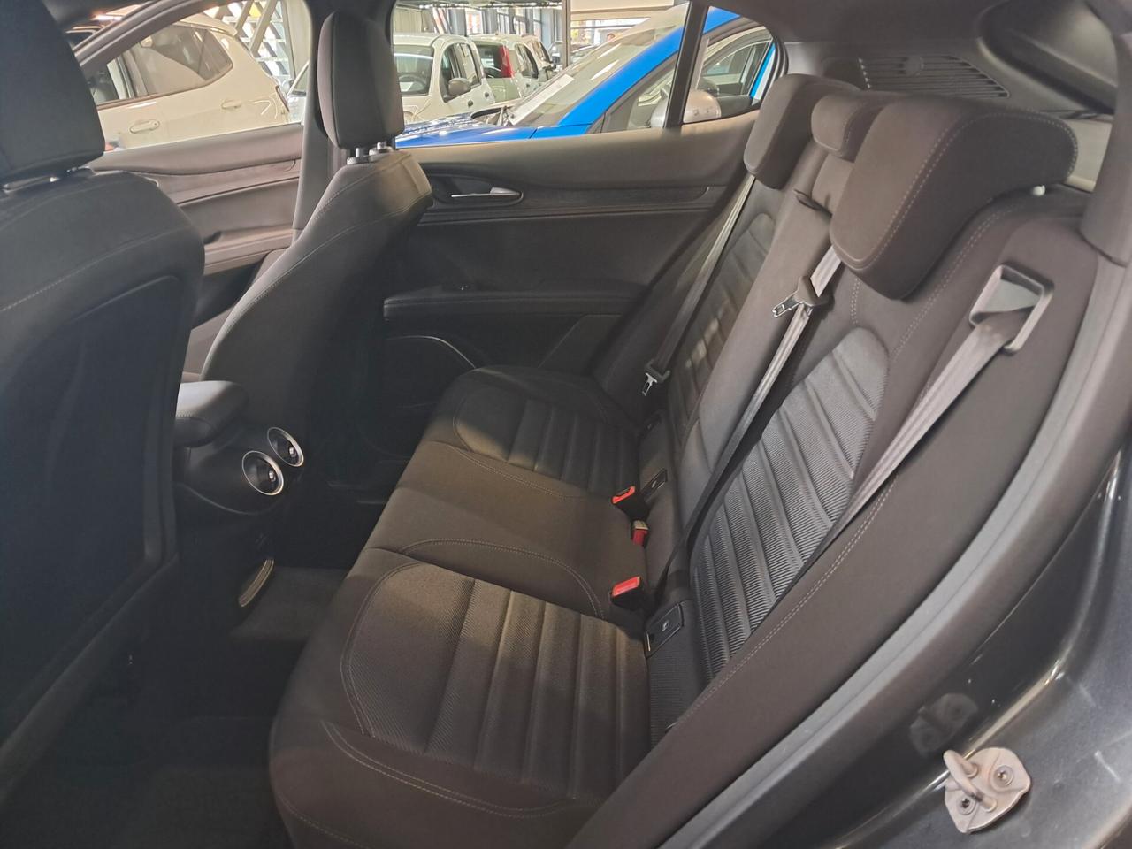 Alfa Romeo Stelvio 2.2 Td 190 cv AT8 Q4 Super Business