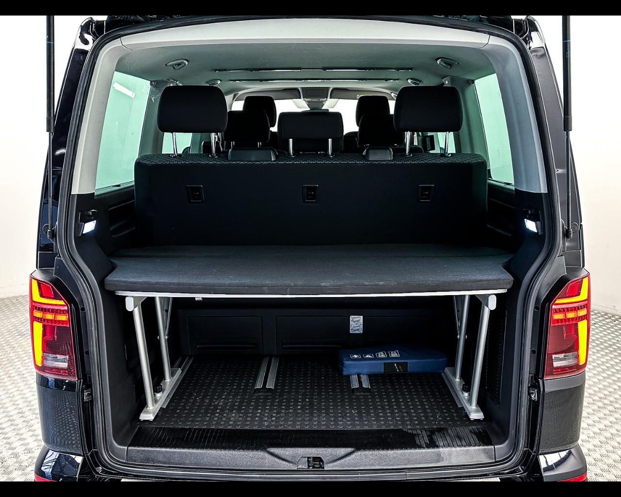 VOLKSWAGEN Multivan 6ª '15-'24 - Multivan 2.0 TDI 150CV Trendline