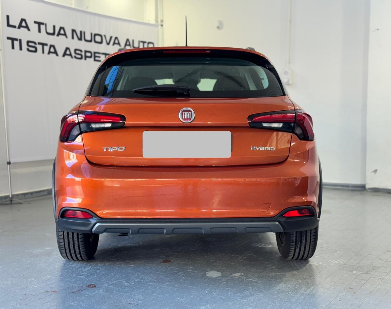 Fiat Tipo 1.5 Hybrid DCT 5 porte Cross