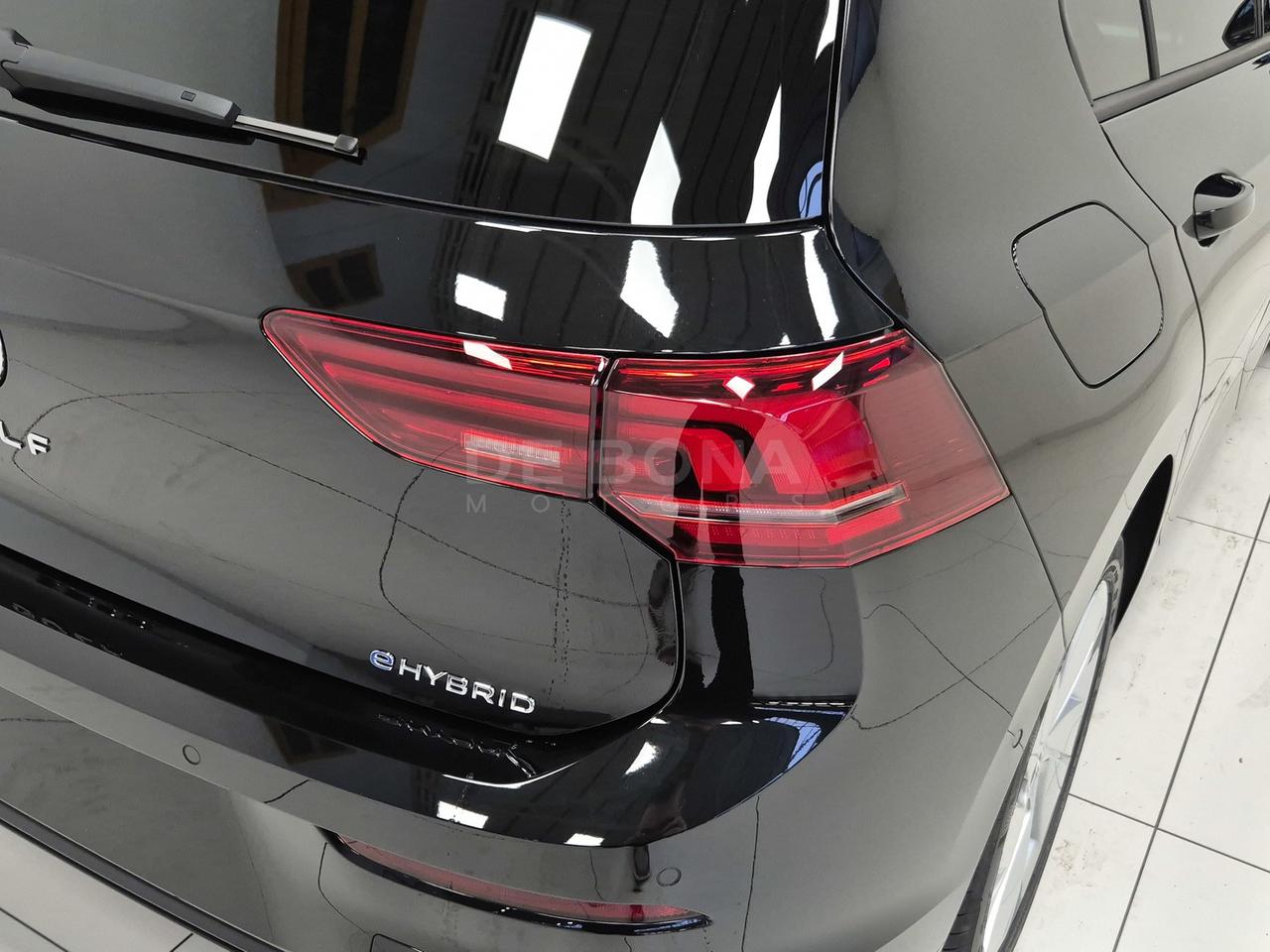 Volkswagen Golf 1.5 tsi ehybrid life 204cv dsg