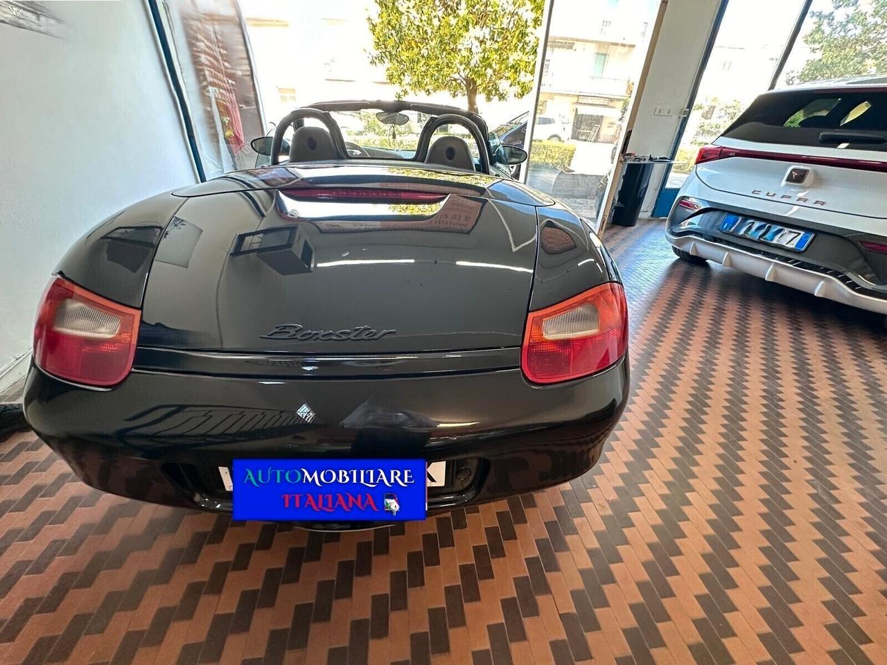 Porsche Boxster 2.5i 24V cat