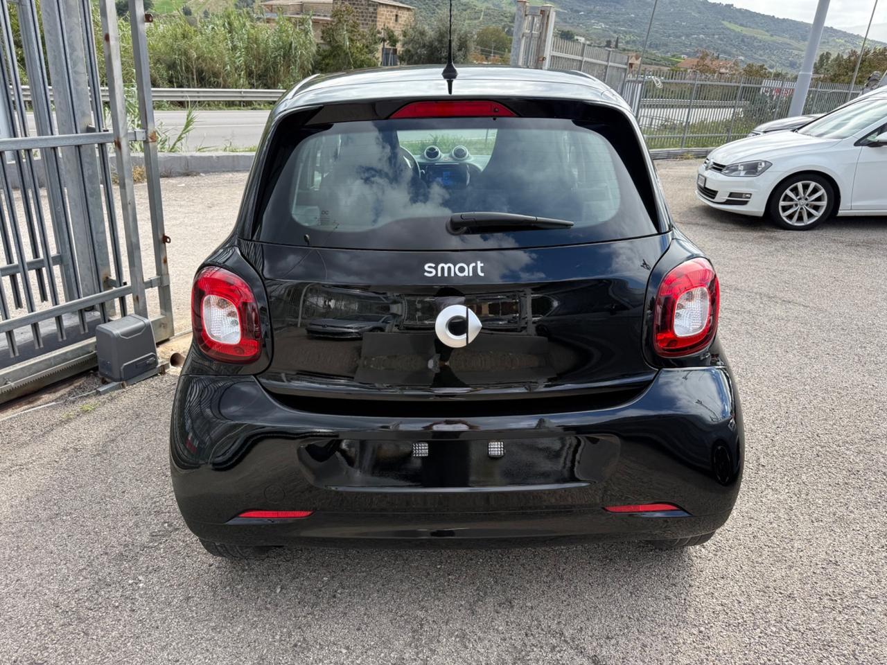 Smart ForFour 70 1.0 Passion