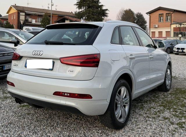 AUDI Q3 2.0 TDI