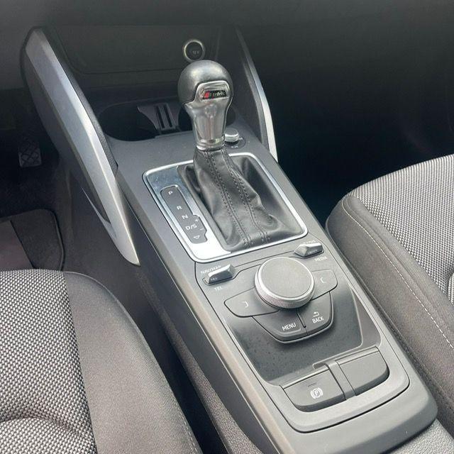 AUDI - Q2 - 1.6 TDI S tronic S line Edition