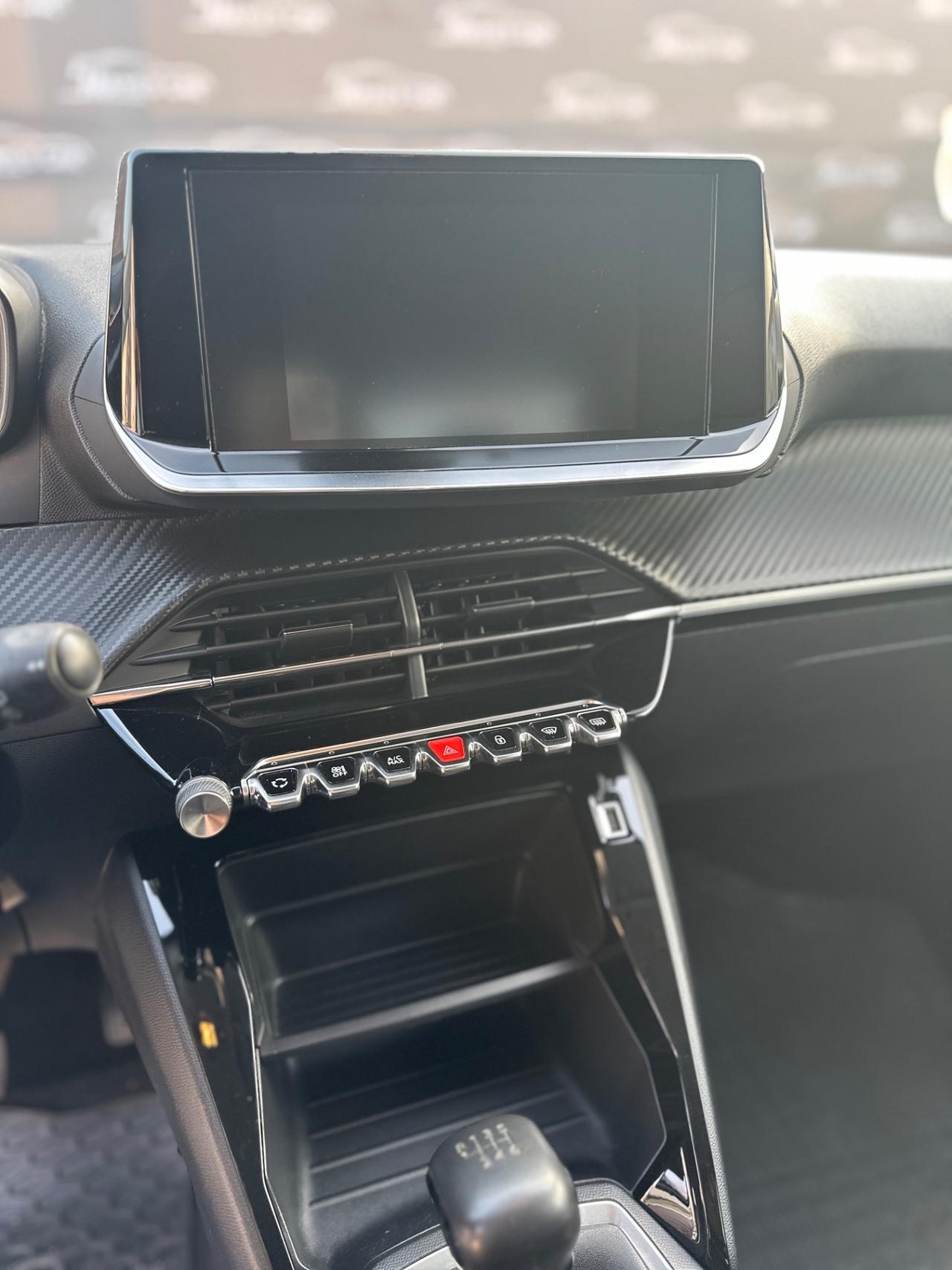 PEUGEOT 208 (anno 2021)