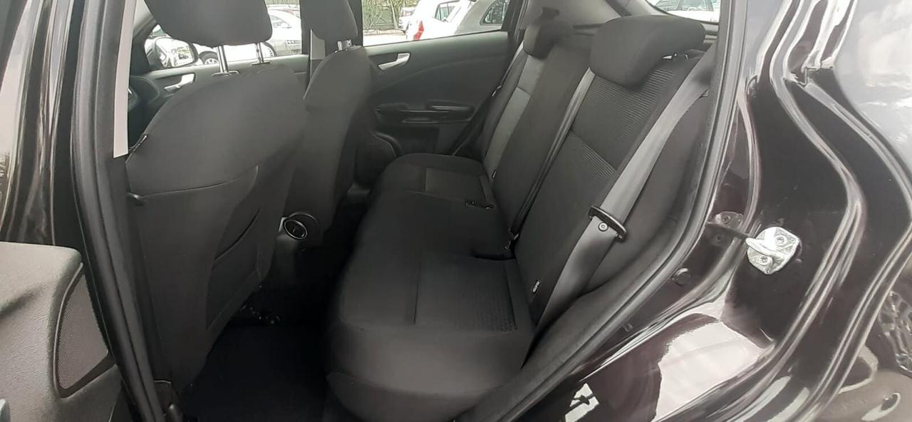 Alfa Romeo Giulietta 2013 - 1.6 JTDm-2 105 CV Lb automobili