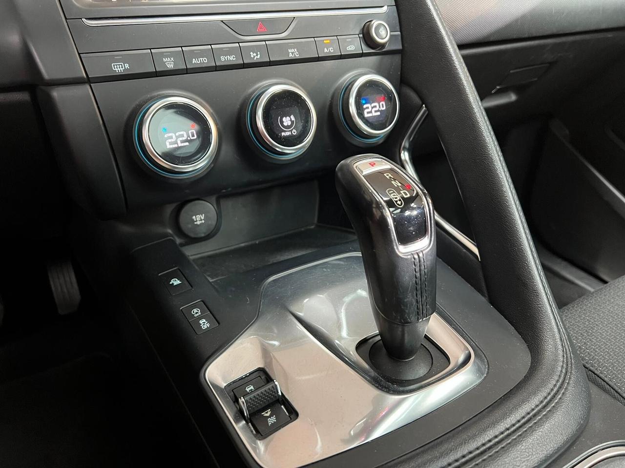 Jaguar E-Pace 2.0D 150 CV AWD MOTORE DIFETTOSO (770)