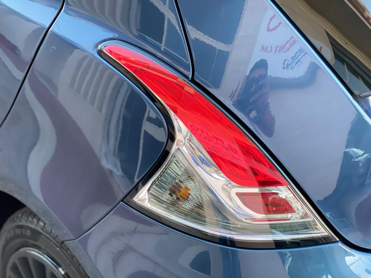 Lancia Ypsilon 1.0 FireFly 5 porte Hybrid Ecochic