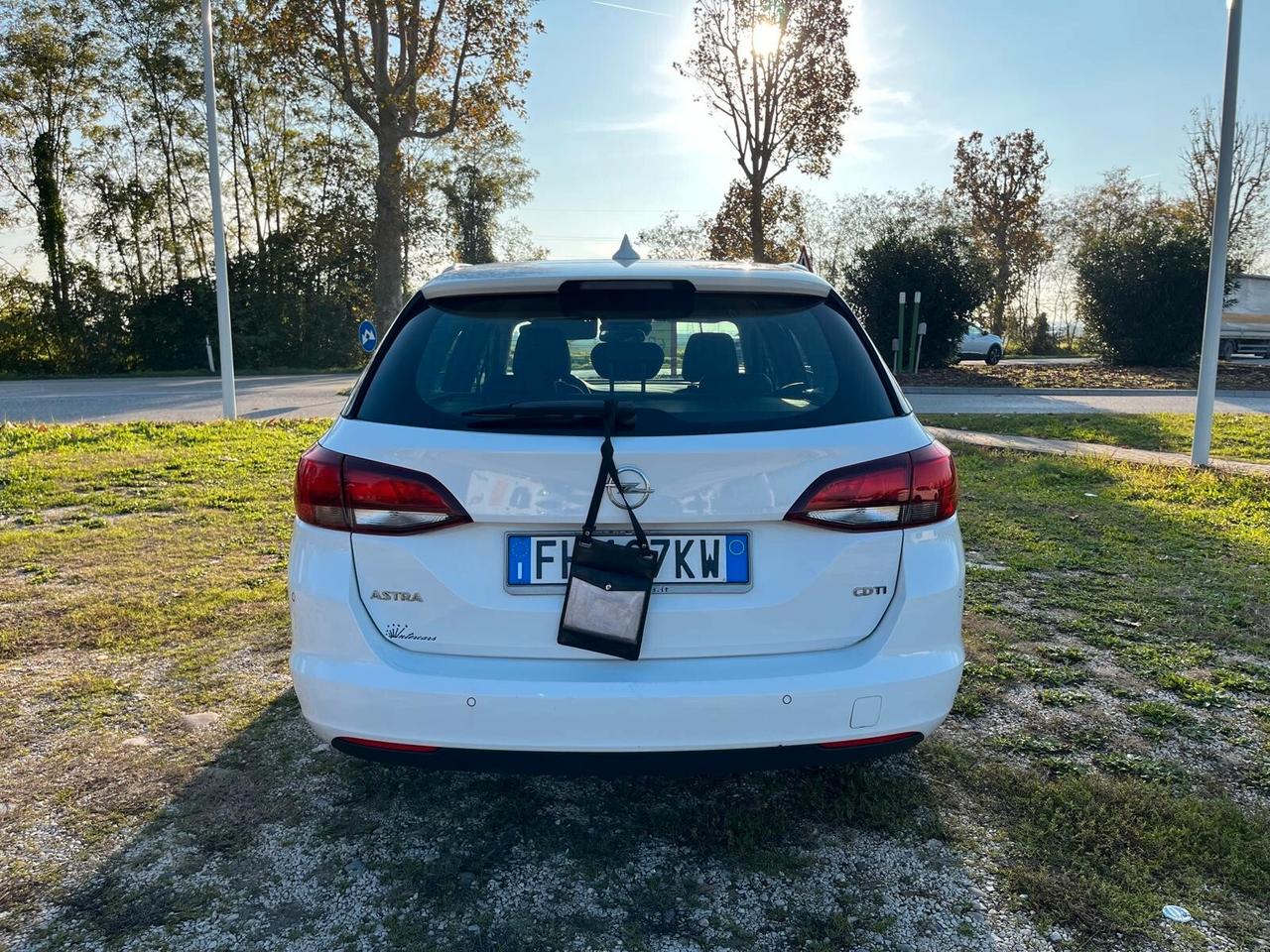 Opel Astra SW 1.6 CDTi - 2017