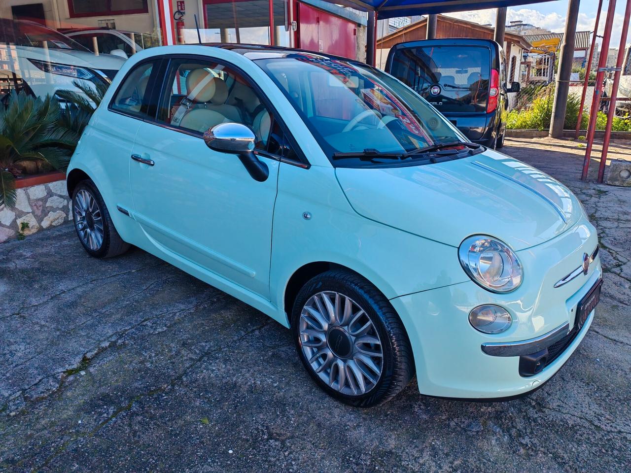 Fiat 500 1.2 benzina 05/2014 CV69 LOUNGE