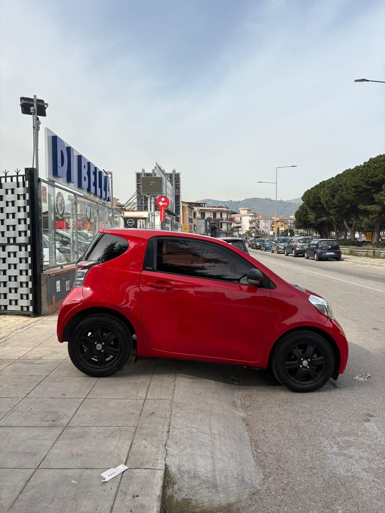 Toyota IQ anno 2013 AUTOMATICA
