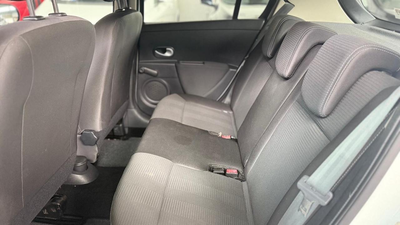 Renault Clio 1.2 16V 5 porte GPL Dynamique