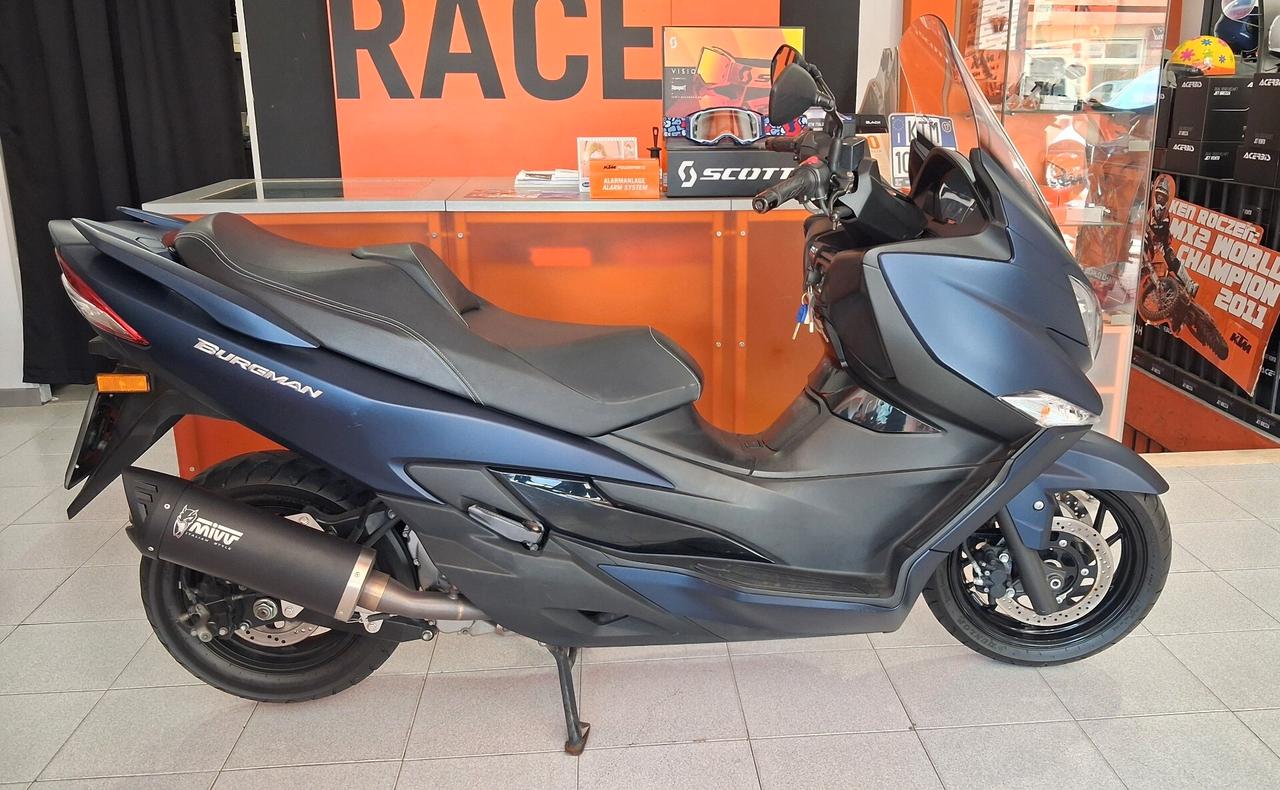 Suzuki Burgman 400