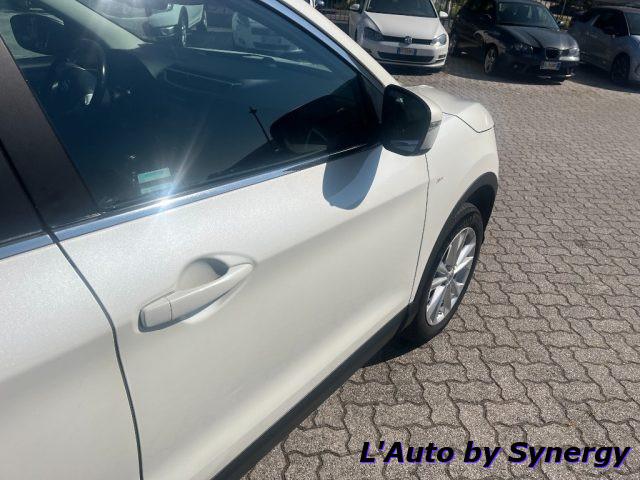 NISSAN Qashqai 1.6 dCi 2WD N-Connecta