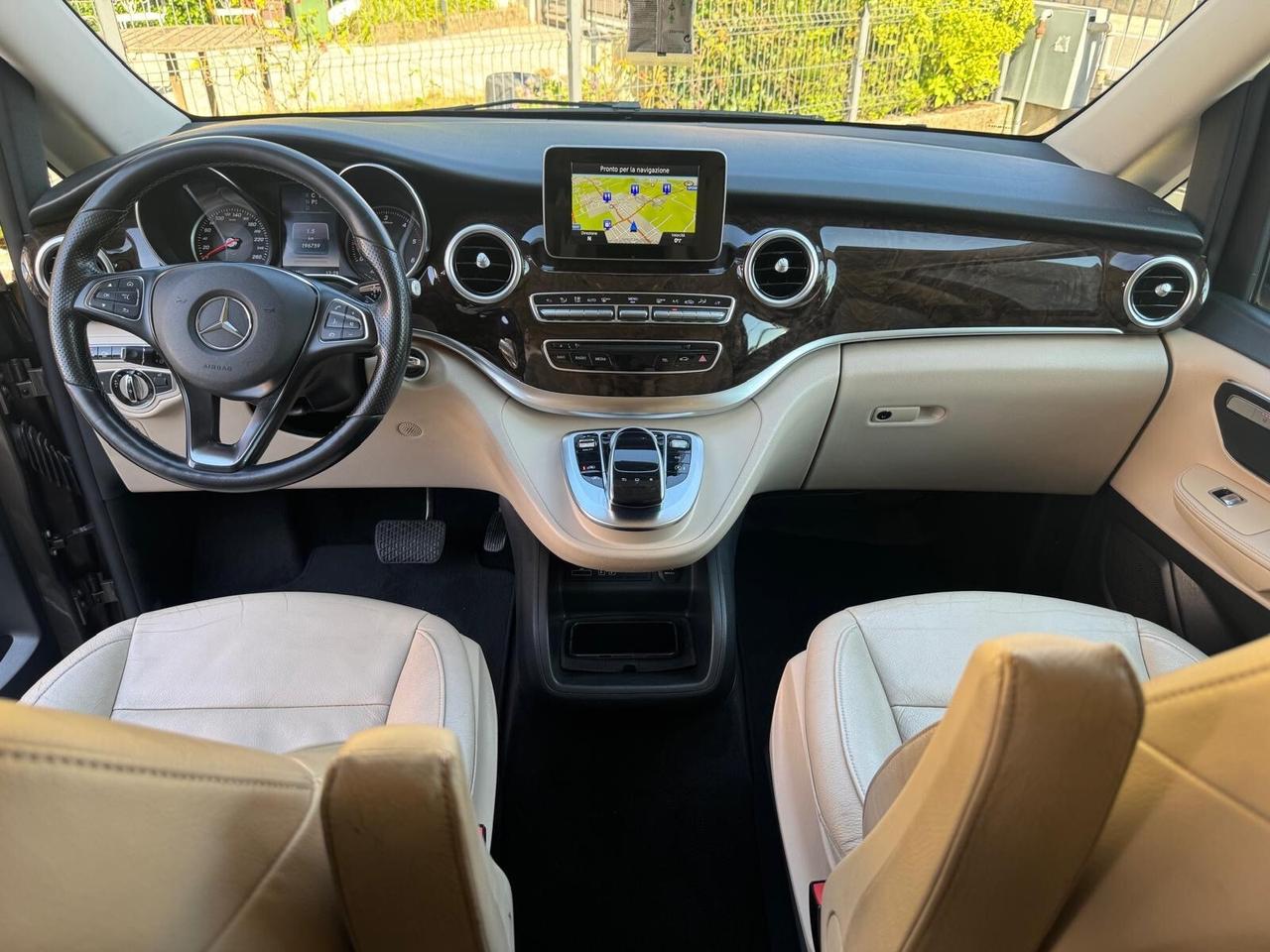 Mercedes-benz V 200 CDI Premium Extralong