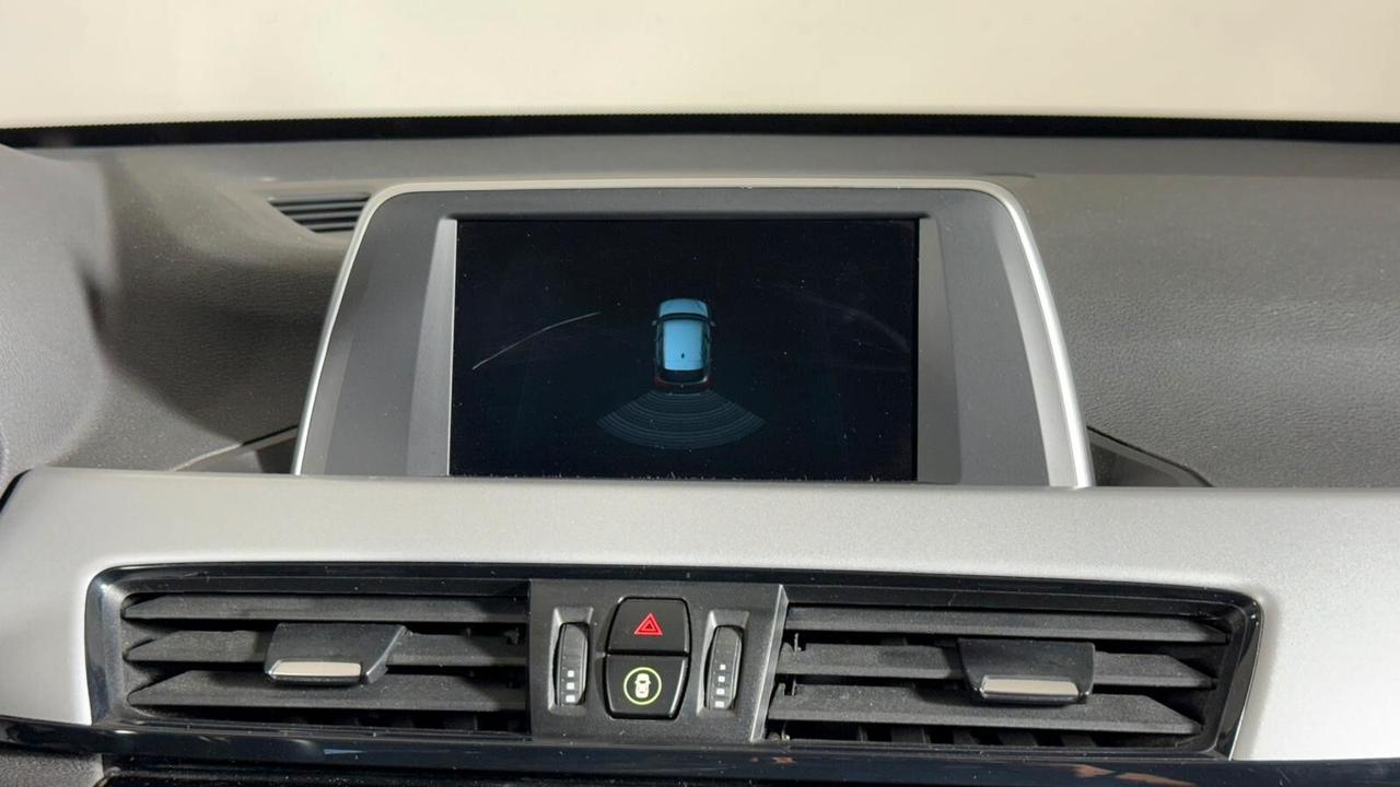 Bmw X1 sDrive18i Advantage