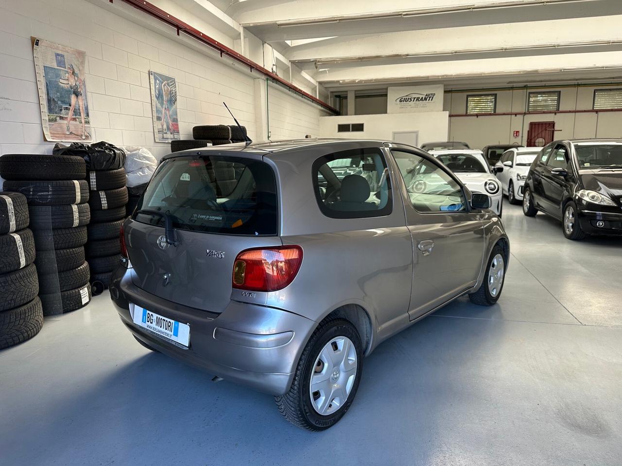 Toyota Yaris 1.0 3p Sol unipropr. ok neopat. GARANZIA