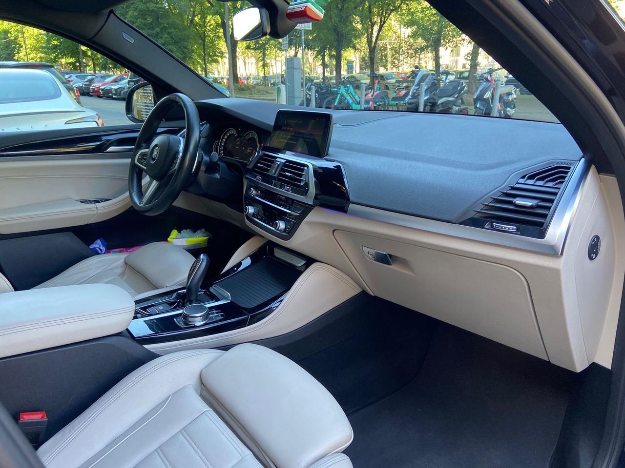 Bmw X4 M Sport X 20 d #10593