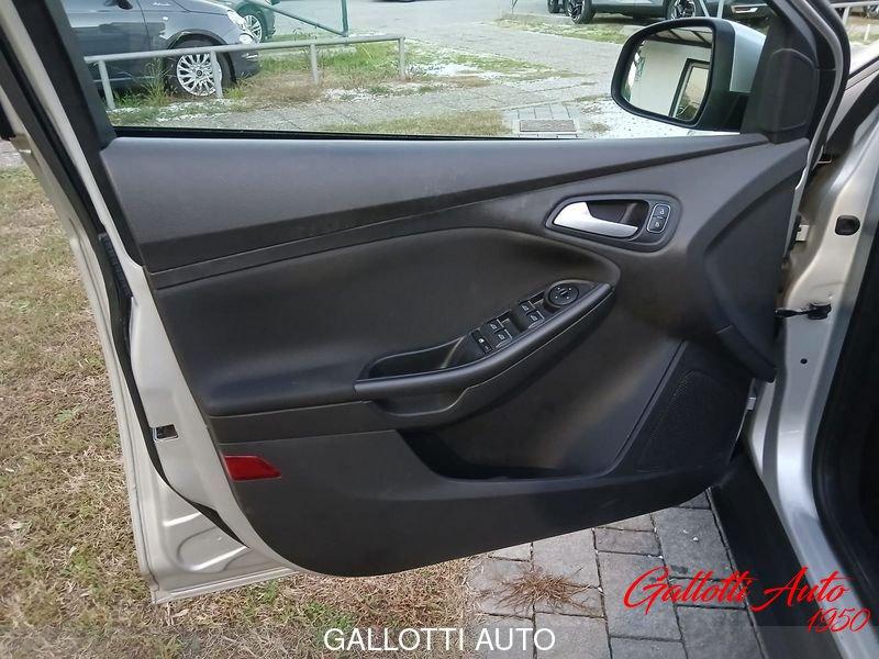 Ford Focus 1.6 120 CV GPL SW