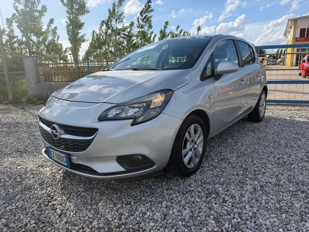 Opel Corsa 1.4 90CV GPL Tech 5 porte b-Color