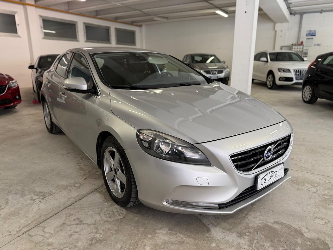 Volvo V40 D3 Geartronic Momentum