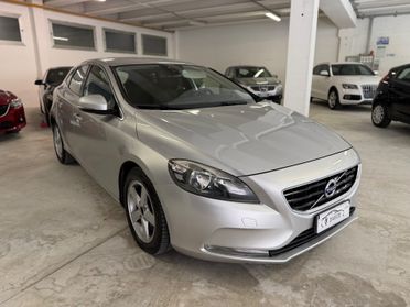 Volvo V40 D3 Geartronic Momentum