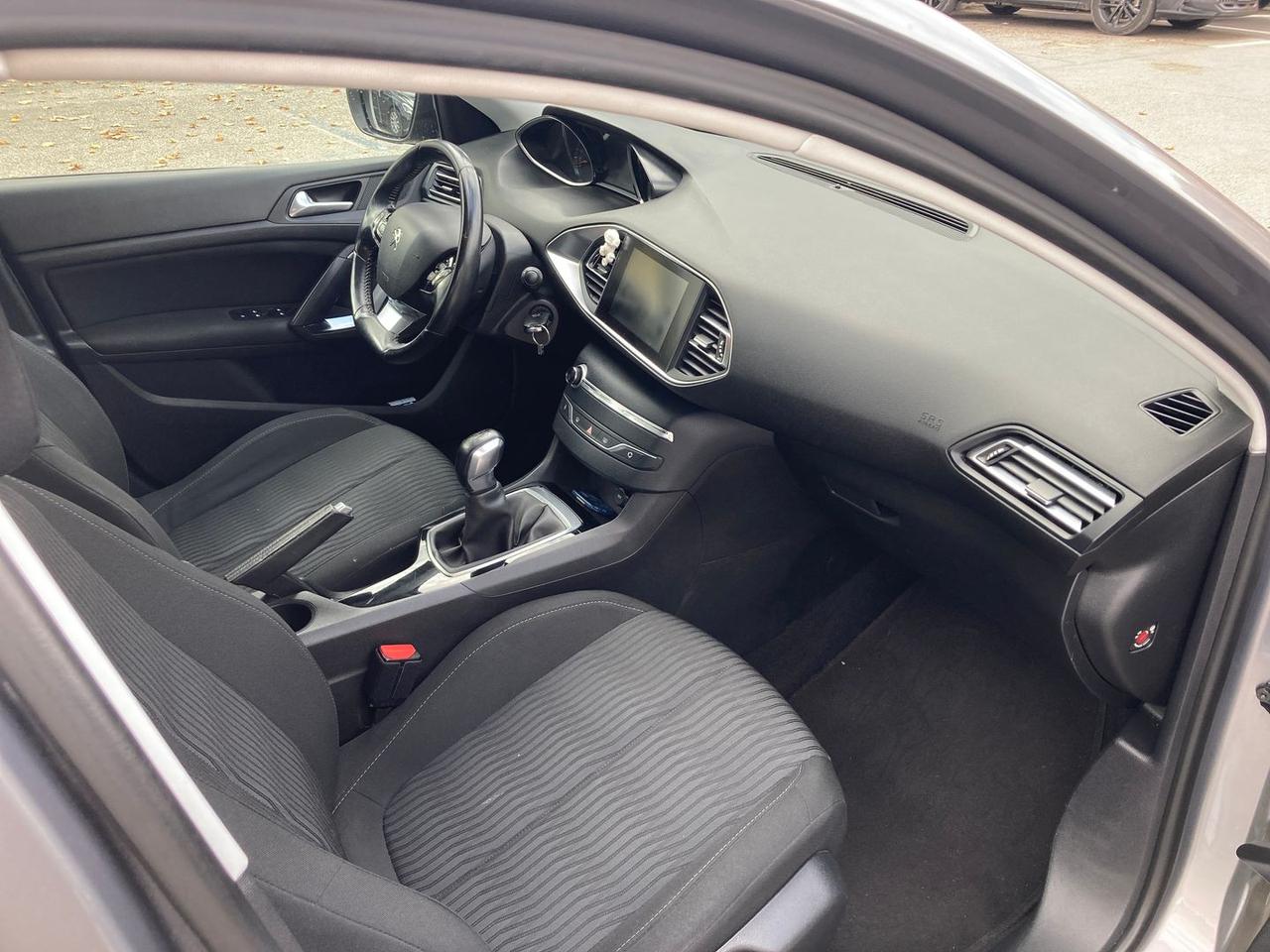 Peugeot 308 SW 1.6 Blue HDI 100 #7526