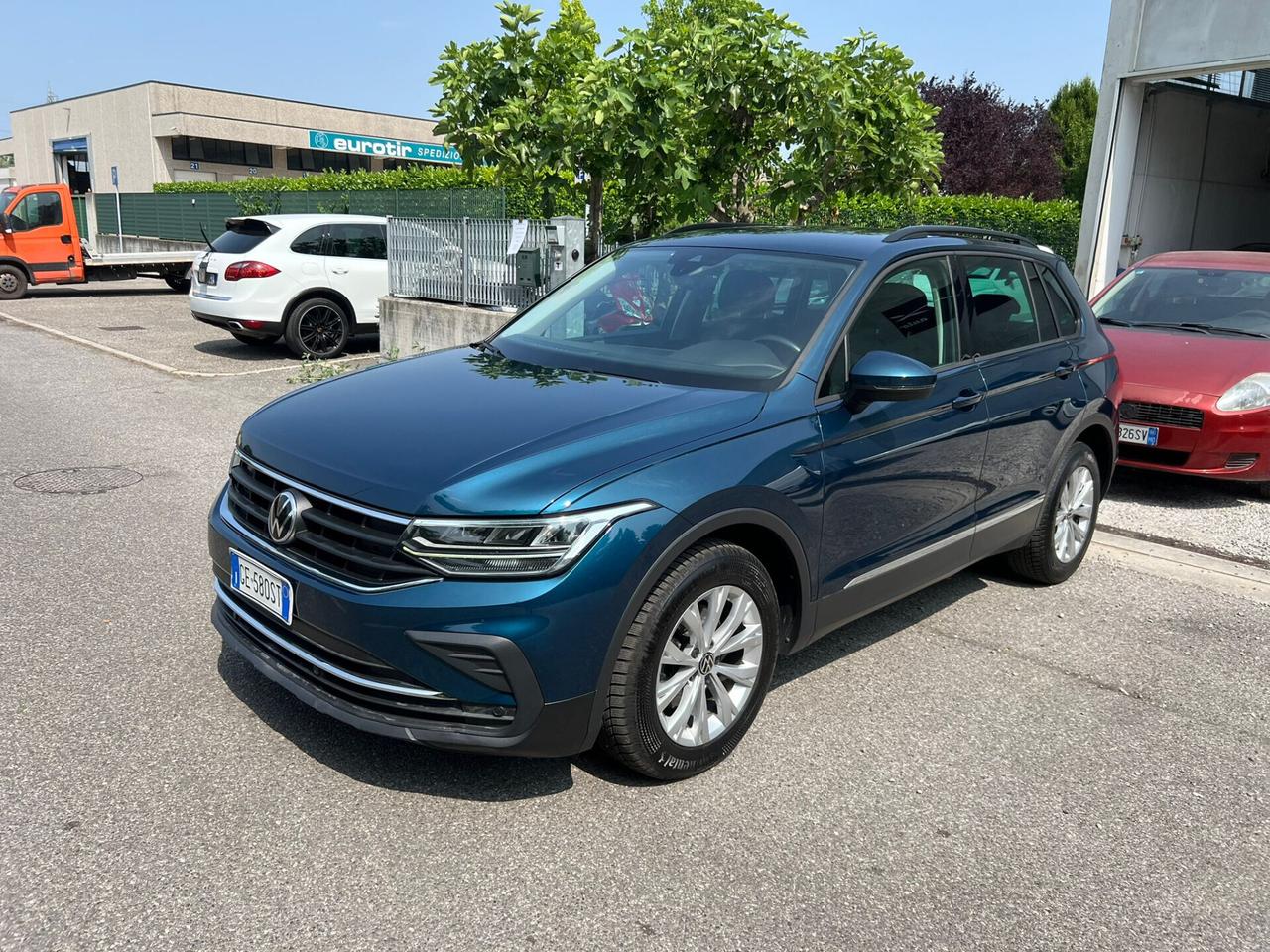 Volkswagen Tiguan 2.0 TDI 150 CV DSG Elegance RESTYLING